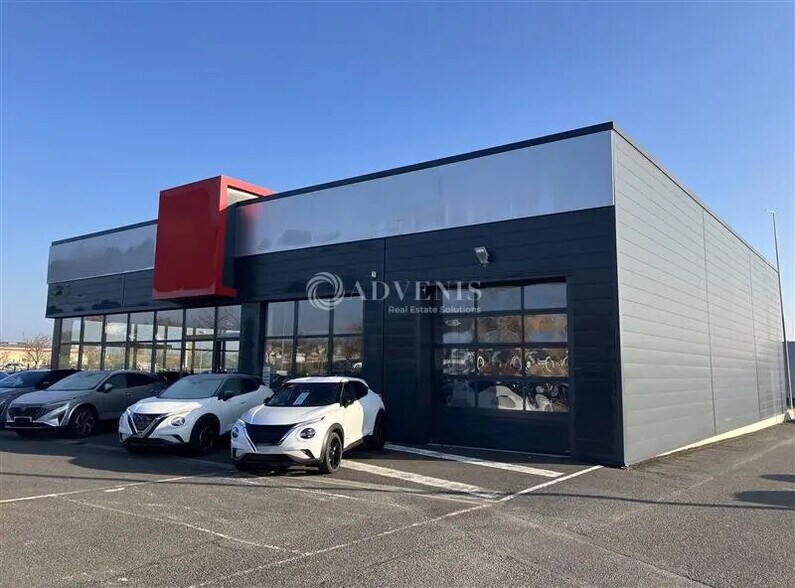 Local commercial dans Varennes-Vauzelles à louer - Photo de l’immeuble – Image 1 sur 6