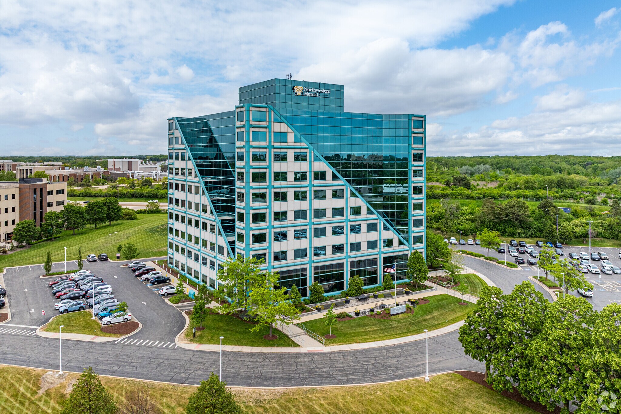 55 Shuman Blvd, Naperville, IL à louer Photo principale– Image 1 sur 29