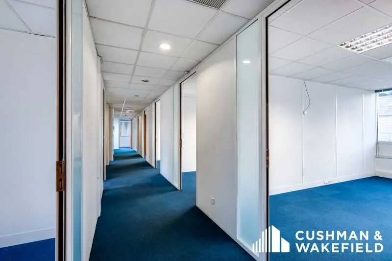 22 Quai Du President Carnot, Saint-Cloud à louer - Photo de l’immeuble – Image 2 sur 6