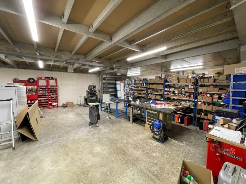 Bureau dans Compiègne à louer - Photo intérieure – Image 2 sur 11