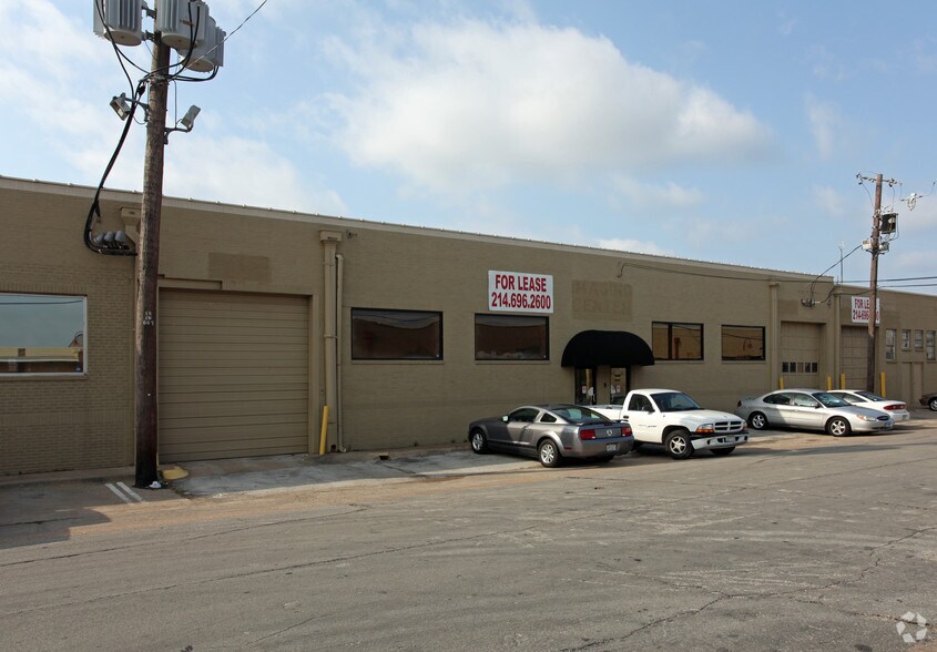 142 Cole St, Dallas, TX à louer - Photo principale – Image 3 sur 4