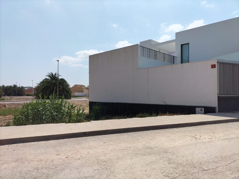 Terrain dans Cox, Alicante à vendre - Photo de l’immeuble – Image 2 sur 2