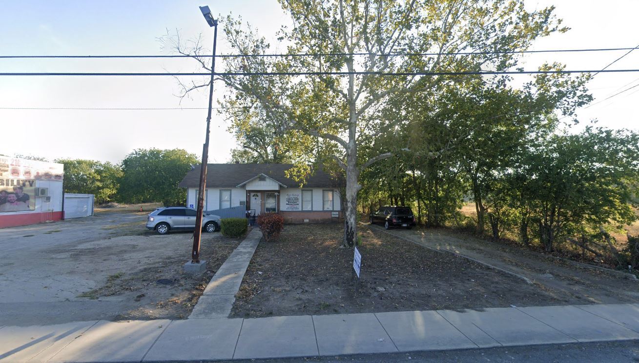 606 S WW White Rd, San Antonio, TX à vendre Photo de l’immeuble– Image 1 sur 5