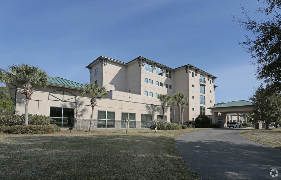 1111 Glynco Pky, Brunswick, GA à louer - Photo principale – Image 1 sur 2