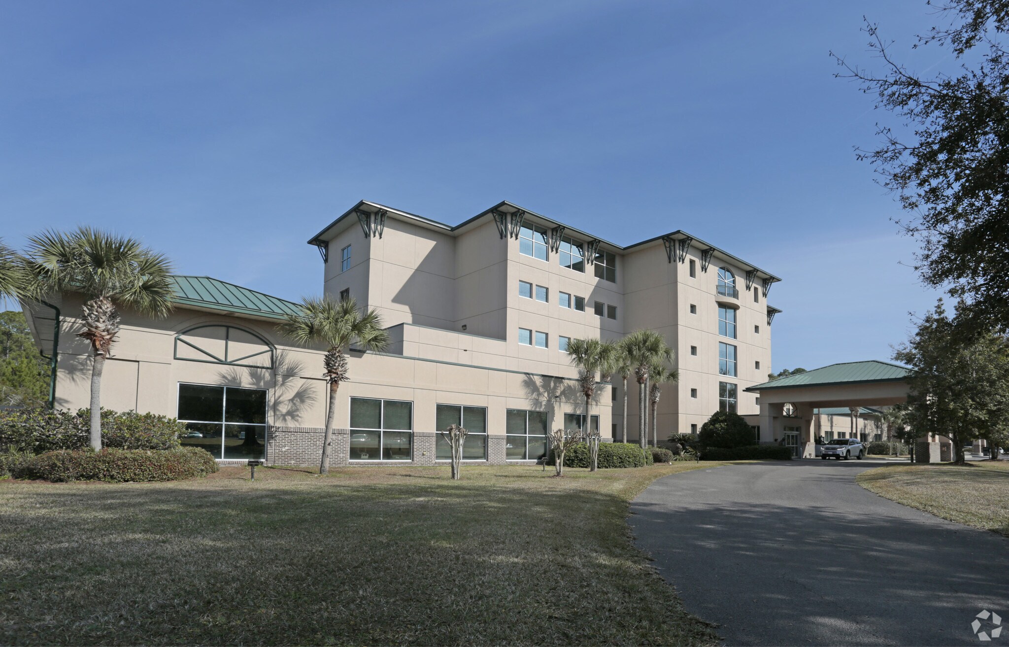1111 Glynco Pky, Brunswick, GA à louer Photo principale– Image 1 sur 3