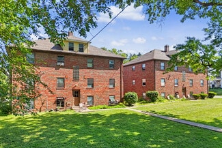 Plus de détails pour 1003-1011 W Locust St, Davenport, IA - Logement à vendre