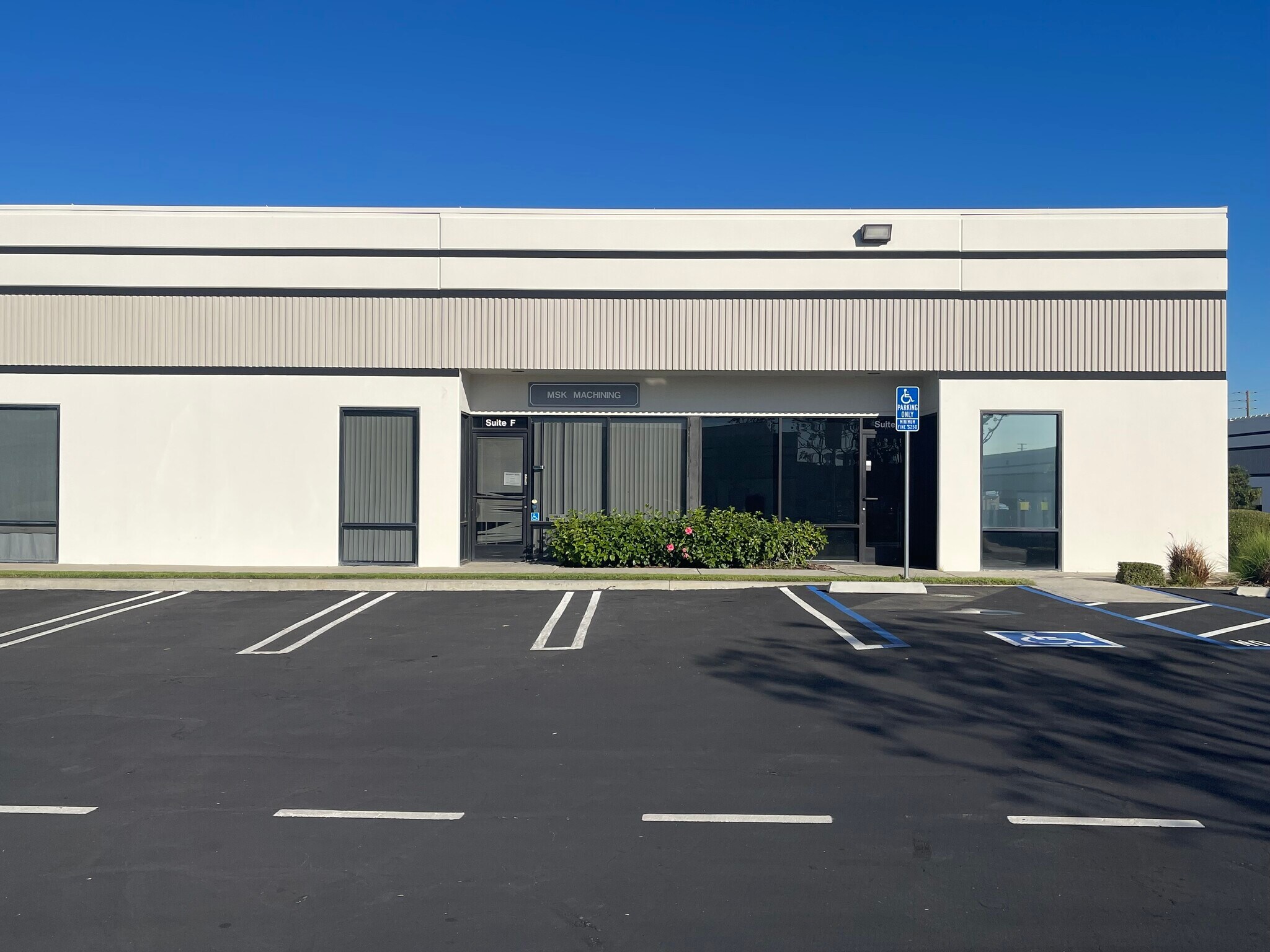 1871 N Gaffey St, San Pedro, CA à louer Photo principale– Image 1 sur 9