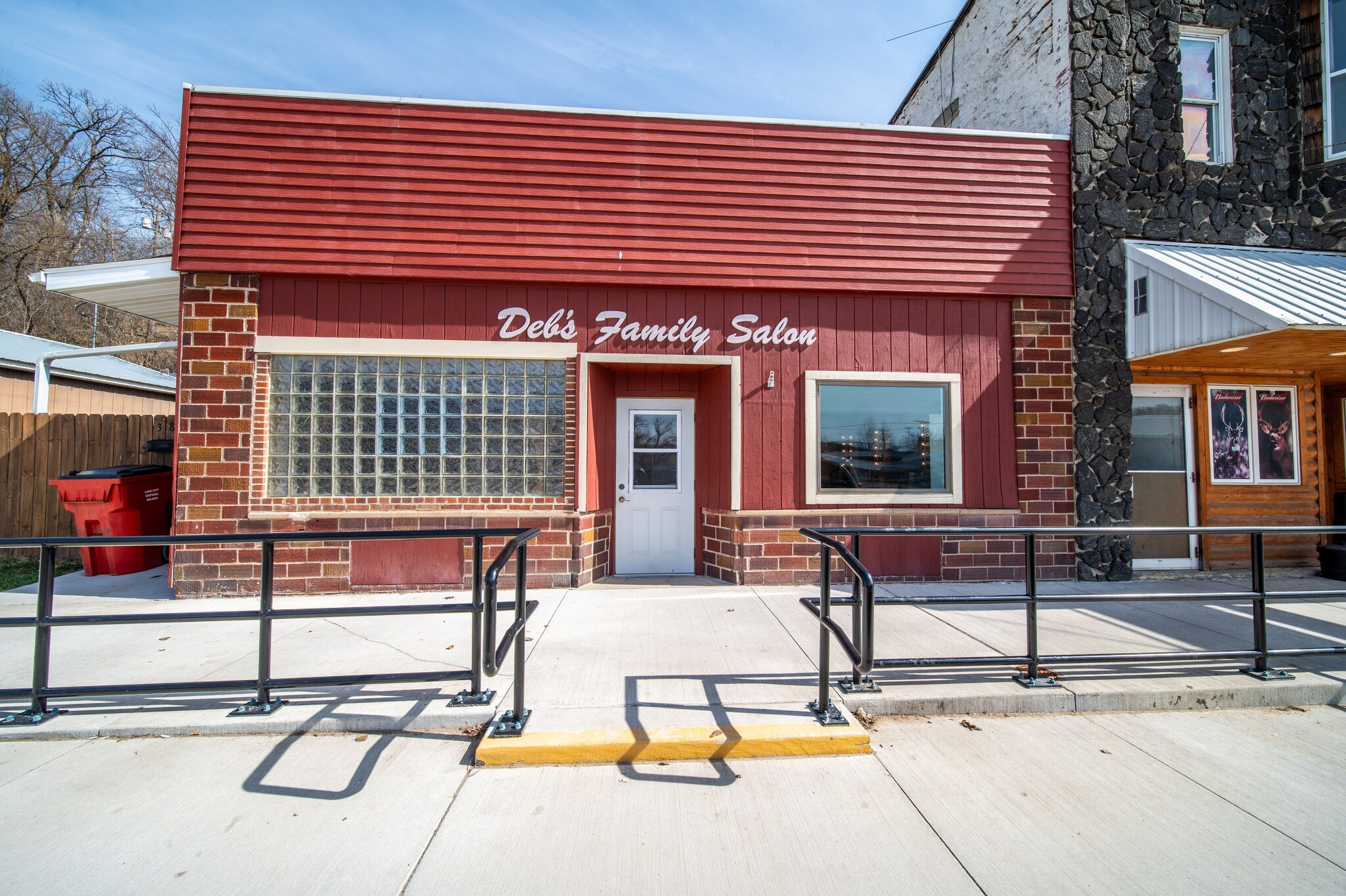 438 Highway 60, Zumbro Falls, MN à vendre Photo principale– Image 1 sur 20