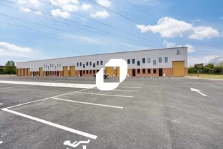 Plus de détails pour Bureau, Local d'activités à louer