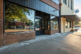 Plus de détails pour 102 W Elm St, Hillsboro, TX - Local commercial à louer