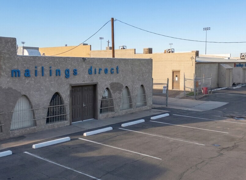 237-245 W Broadway Rd, Phoenix, AZ à vendre - Photo de l’immeuble – Image 2 sur 9