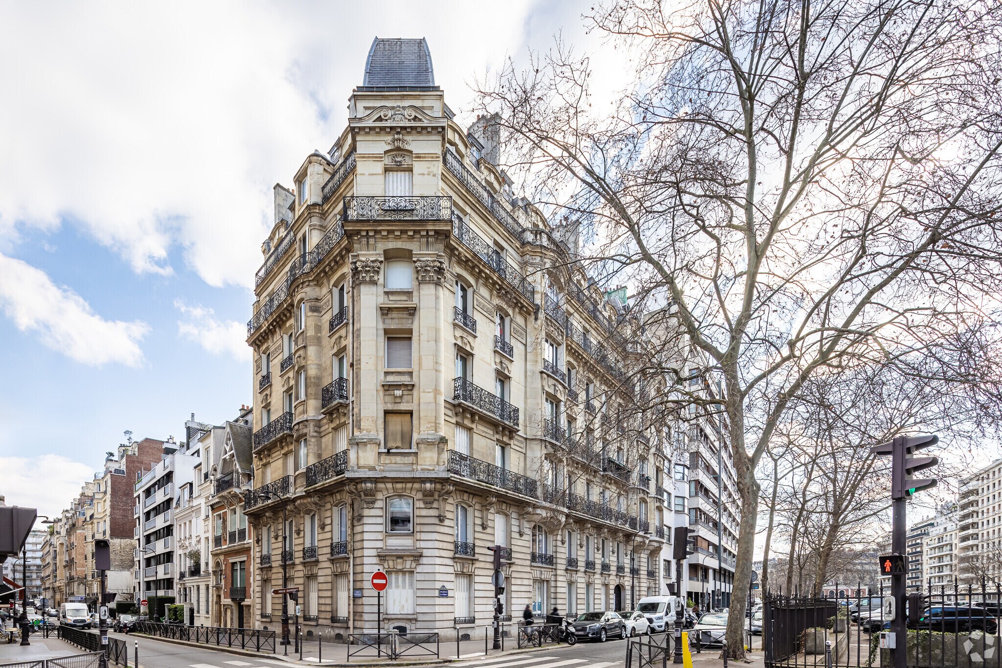 22 Boulevard Flandrin, Paris à louer Photo principale– Image 1 sur 16