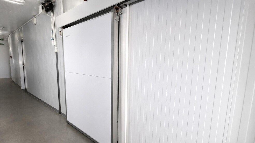Poligono, 18, Riba-roja de Túria, Valencia à vendre - Photo de l’immeuble – Image 2 sur 16