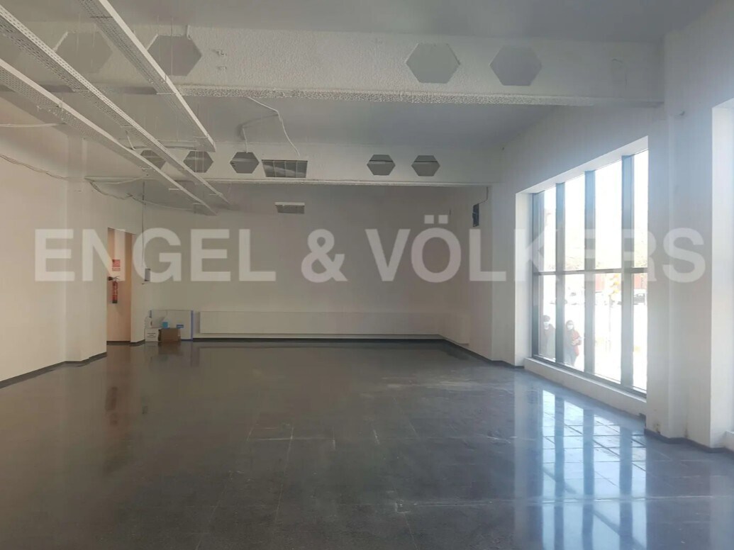 Bureau dans L'Hospitalet de Llobregat, Barcelona à louer Photo intérieure– Image 1 sur 5