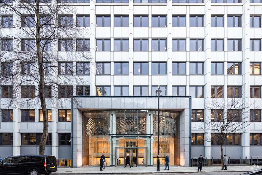 103 Wigmore St, Londres à louer - Photo de l’immeuble – Image 2 sur 8