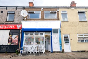 137 Corporation St, Grimsby SHS - Immobilier d'entreprise