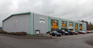 Plus de détails pour Cyril Vokins Rd, Newbury - Industriel/Logistique à louer