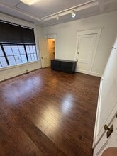 2821-2909 McKinney Ave, Dallas, TX à louer Photo intérieure– Image 1 sur 3