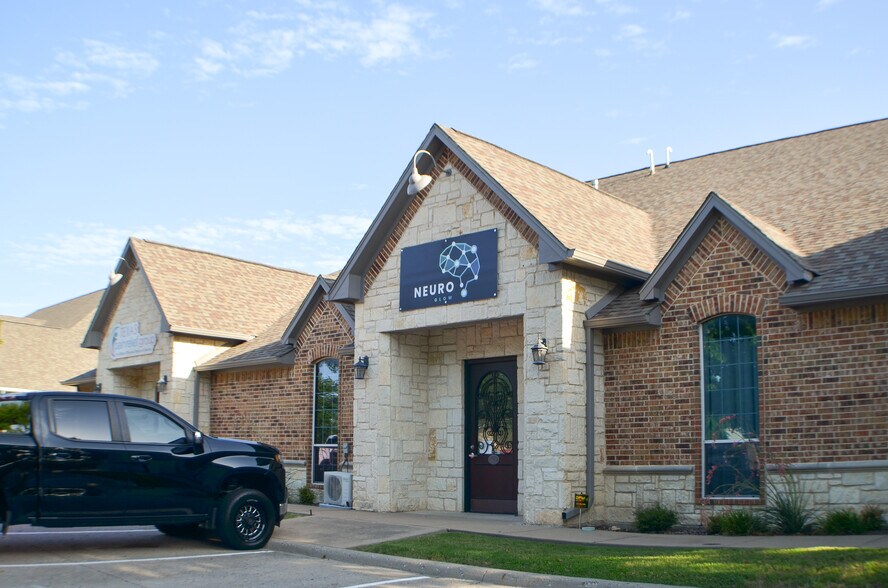 2730 Virginia Pky, McKinney, TX à vendre - Photo de l’immeuble – Image 2 sur 8