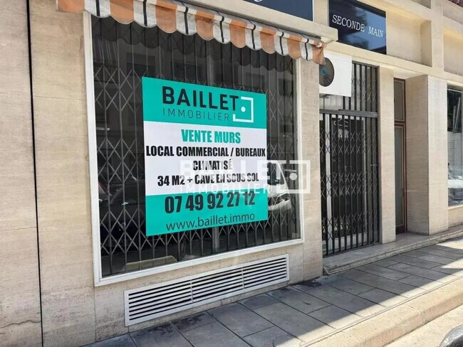 Plus de détails pour Local commercial à vendre