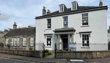 12 Abbey Park Pl, Dunfermline à louer Photo de l’immeuble– Image 1 sur 1