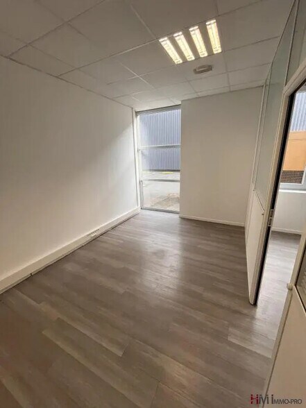 Bureau dans Le Havre à louer - Photo de l’immeuble – Image 3 sur 19