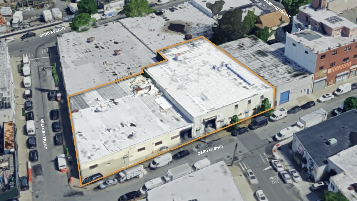 Flushing Warehouse portefeuille de 2 biens à vendre sur LoopNet.fr Aérien– Image 1 sur 7