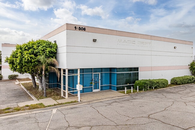 Plus de détails pour 14506 Arrow Hwy, Baldwin Park, CA - Industriel/Logistique à louer