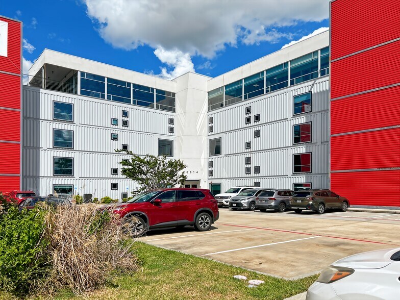 25814 Budde Rd, Spring, TX à louer - Photo de l’immeuble – Image 3 sur 13