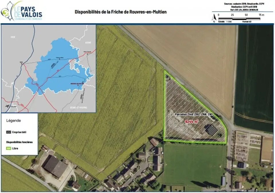 Terrain dans  à vendre Plan de site– Image 1 sur 2
