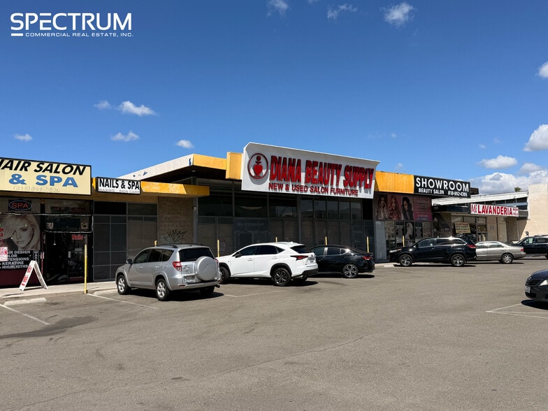 8907-8917 Woodman Ave, Panorama City, CA à louer - Photo de l’immeuble – Image 3 sur 11