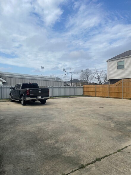 612 Clearview Pky, Metairie, LA à vendre - Autre – Image 3 sur 13