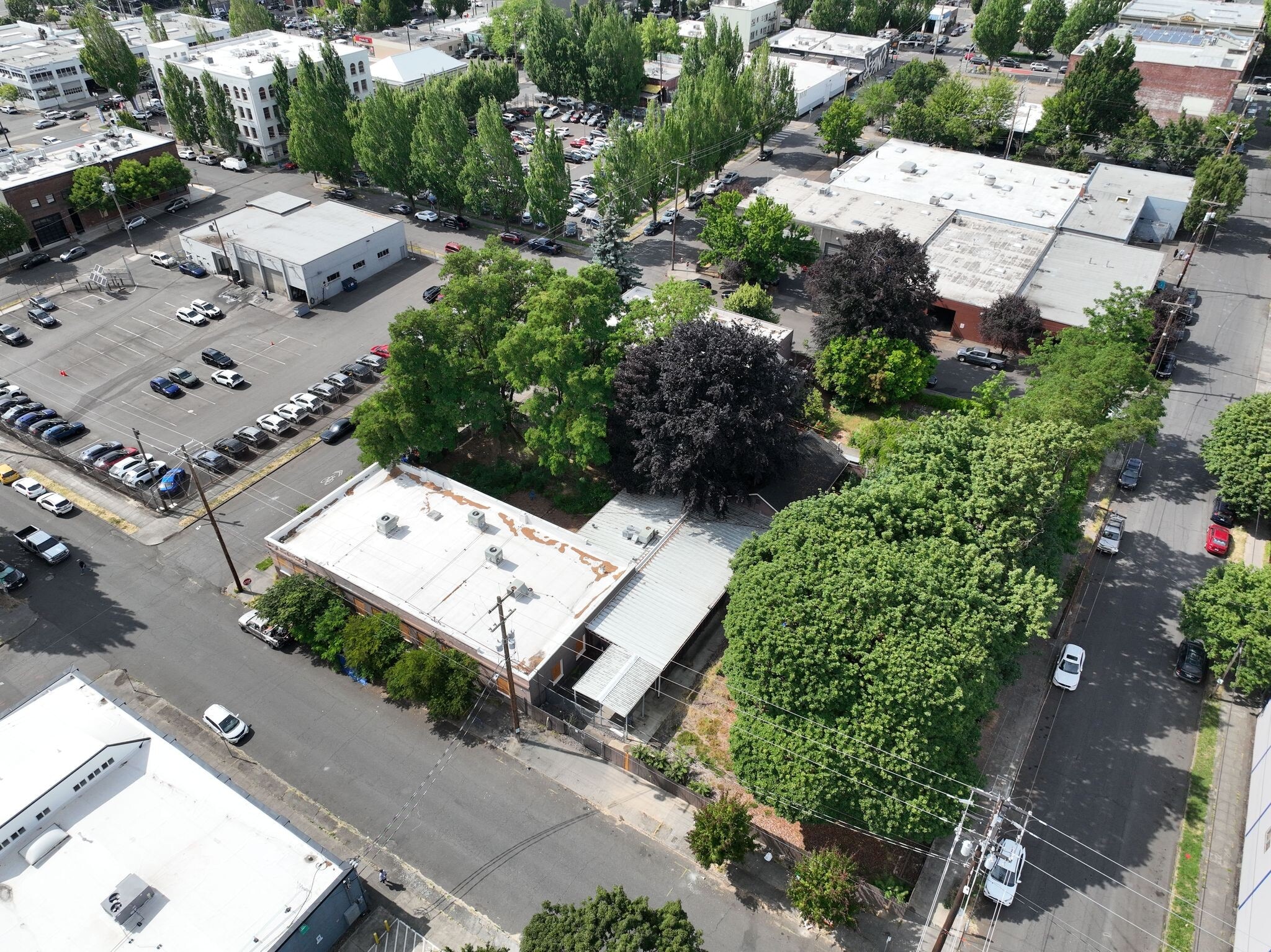 234 SE 7th Ave, Portland, OR à vendre Photo principale– Image 1 sur 13