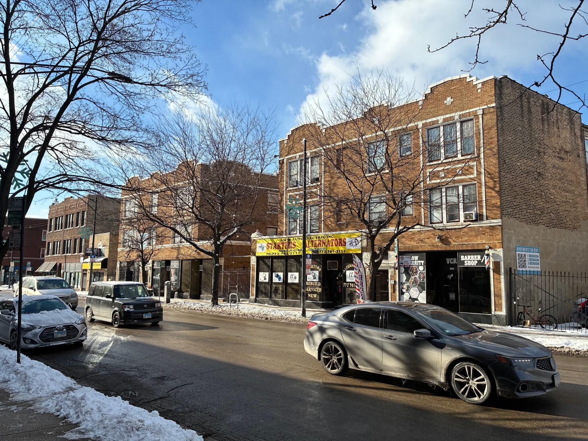 6642-6654 N Clark St, Chicago, IL à louer Photo principale– Image 1 sur 3