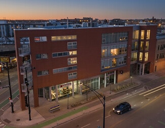 Plus de détails pour 2000 N Milwaukee Ave, Chicago, IL - Logement à vendre
