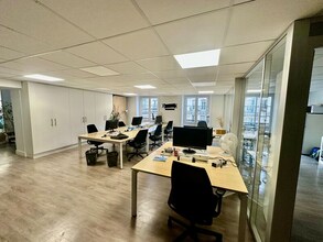 19 Rue Du Quatre Septembre, Paris à louer Photo intérieure– Image 1 sur 11