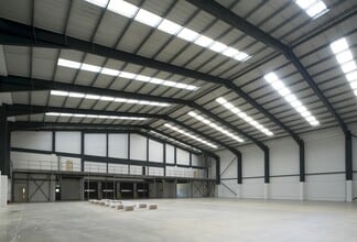 274-275 Abbeydale Rd, Wembley à louer Photo intérieure– Image 2 sur 2