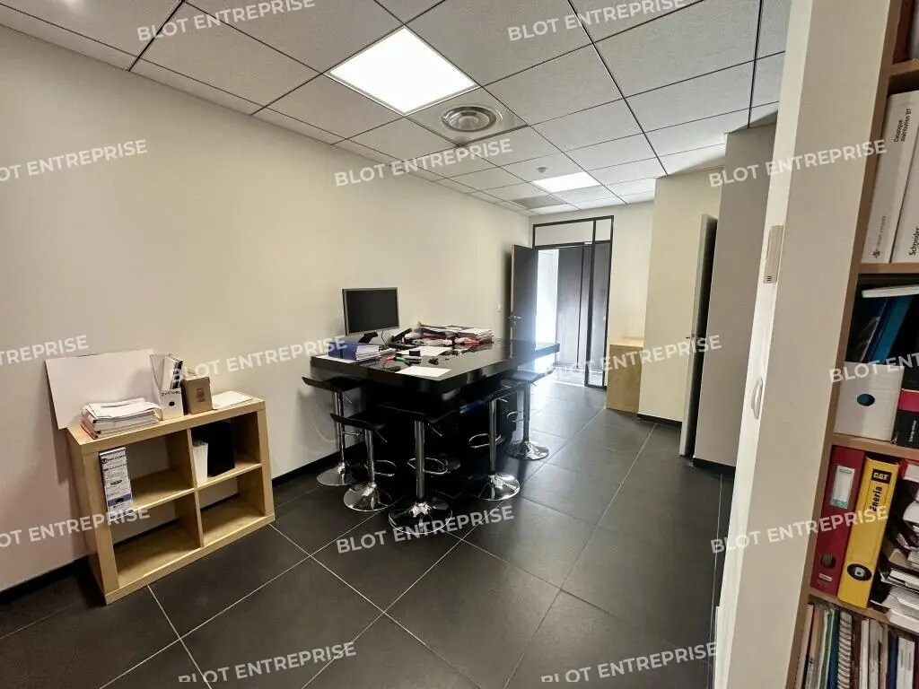 Bureau dans Saint-Grégoire à vendre Photo intérieure– Image 1 sur 5