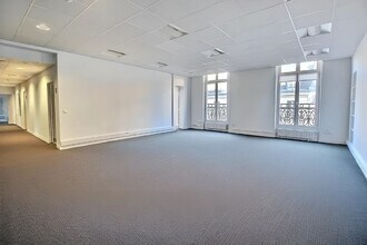 1 Bis Avenue De La République, Paris à louer Photo intérieure– Image 1 sur 10