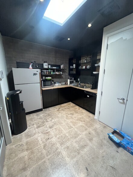 820 N 3rd St, Phoenix, AZ à louer - Photo de l’immeuble – Image 2 sur 4