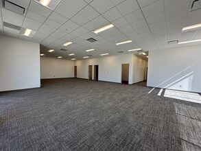 18200 Interstate 35, Buda, TX à louer Photo intérieure– Image 1 sur 5