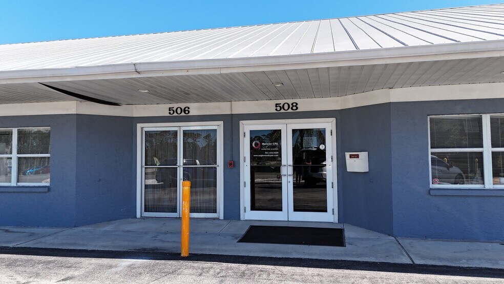 508 N Indiana Ave, Englewood, FL à louer - Photo de l’immeuble – Image 2 sur 4