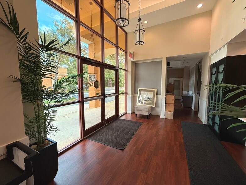1200 W Granada Blvd, Ormond Beach, FL à louer - Photo intérieure – Image 3 sur 14