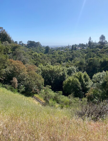 4145 Oak Hill Rd, Oakland, CA à vendre - Photo principale – Image 1 sur 5