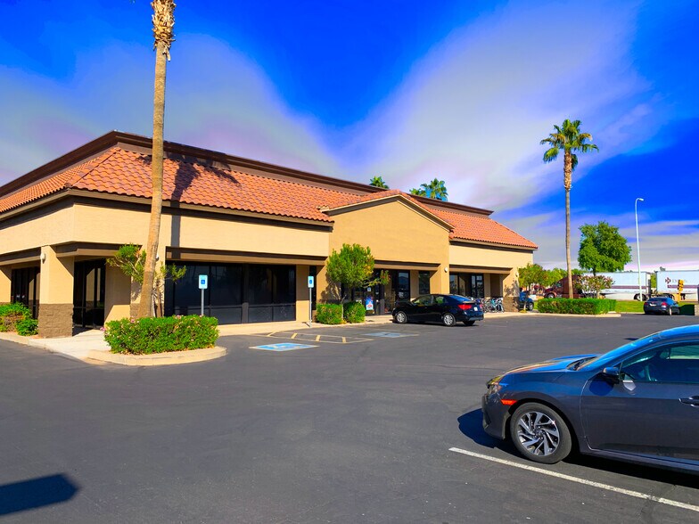 3002-3080 N Arizona Ave, Chandler, AZ à louer - Photo de l’immeuble – Image 3 sur 6