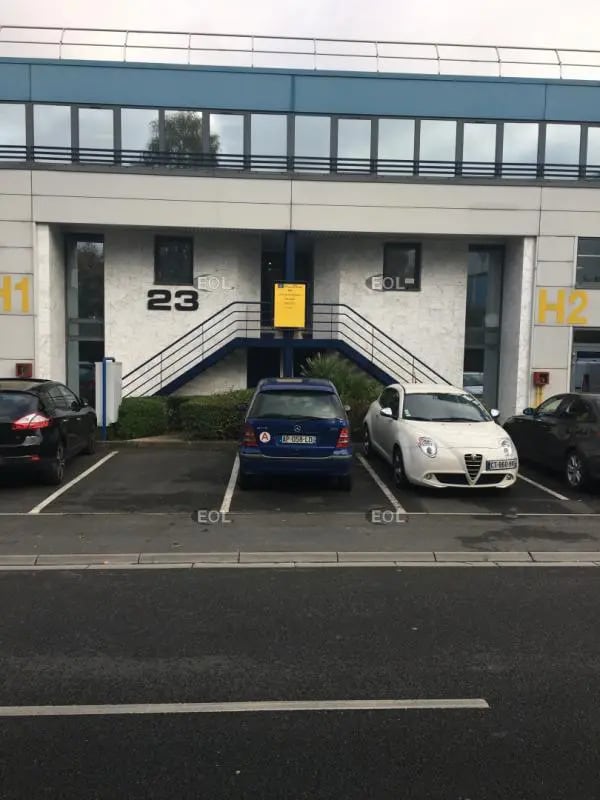 23 Avenue Louis De Broglie, Le Thillay à louer Photo de l’immeuble– Image 1 sur 8