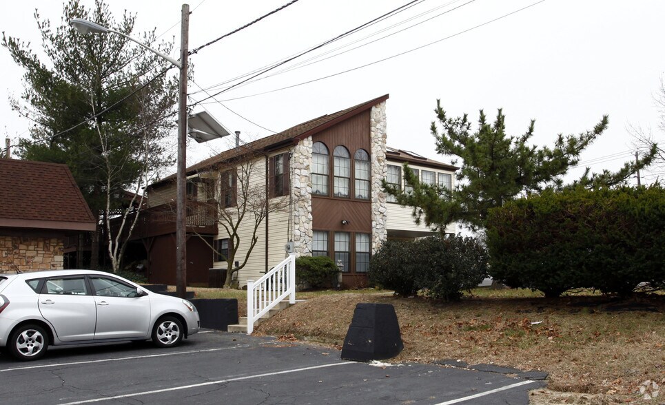 1014 Mantua Pike, Wenonah, NJ à louer - Photo de l’immeuble – Image 2 sur 2