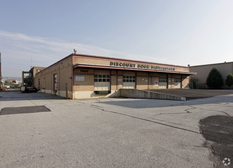 7600 State Rd, Philadelphia, PA à louer - Photo de l’immeuble – Image 1 sur 16