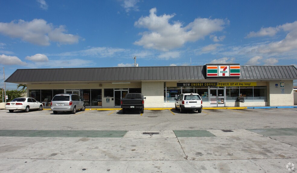 10723 SW 56th St, Miami, FL à louer - Photo principale – Image 1 sur 1