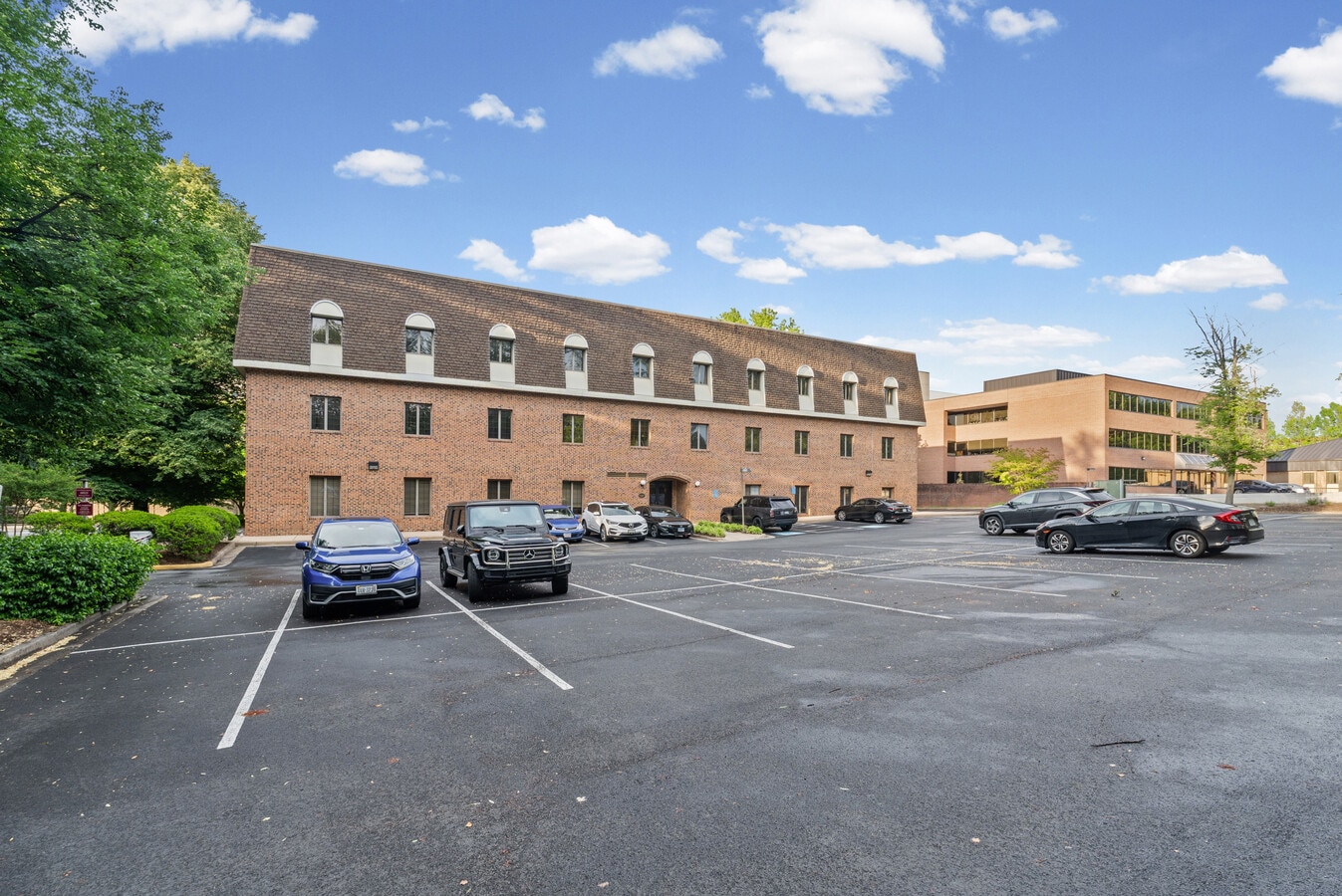 10521 Judicial Dr, Fairfax, VA 22030 - Lot 300-A - - Photo intérieure - Image 2 of 38